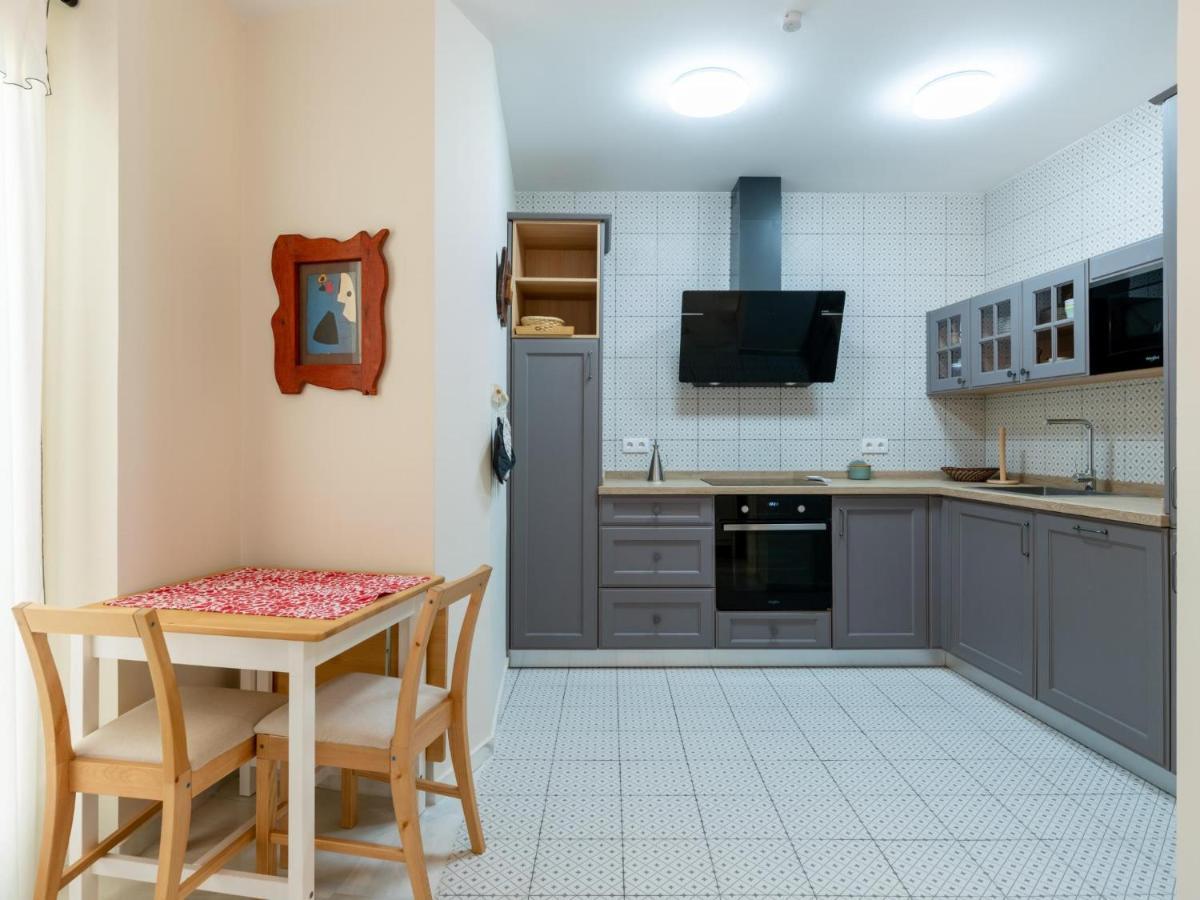 Holi-Rent Penthouse Penuelas Seville Exterior photo